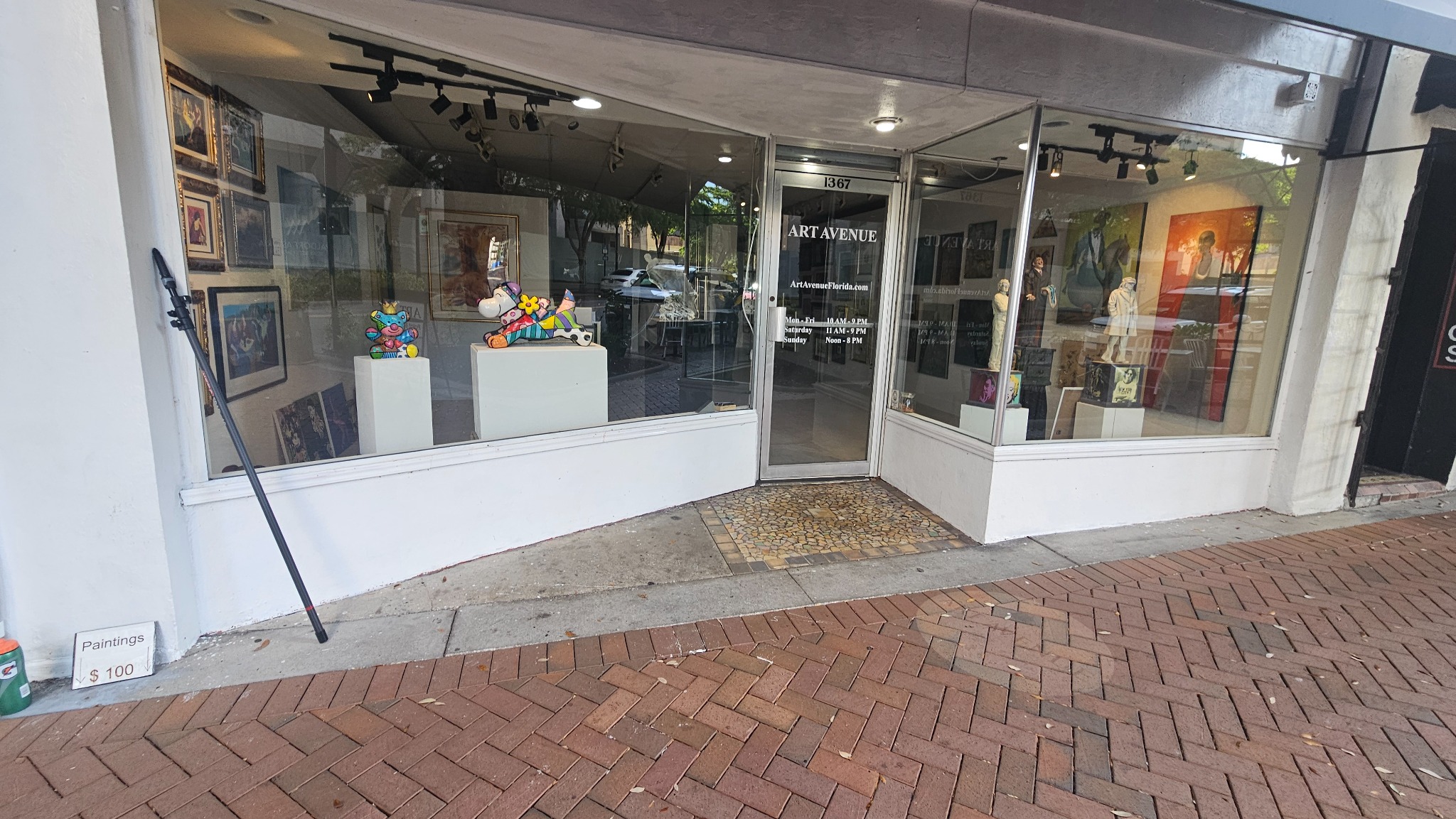 Commercial storefront window cleaning at Art Avenue in Sarasota